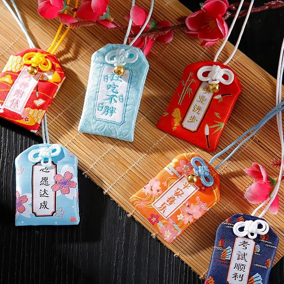 1PC Japanese Prayer Omamori Pray Fortune Beauty Health Safety Lucky Charms Wealth Bag Guard Pendant Keychain Couple Gift