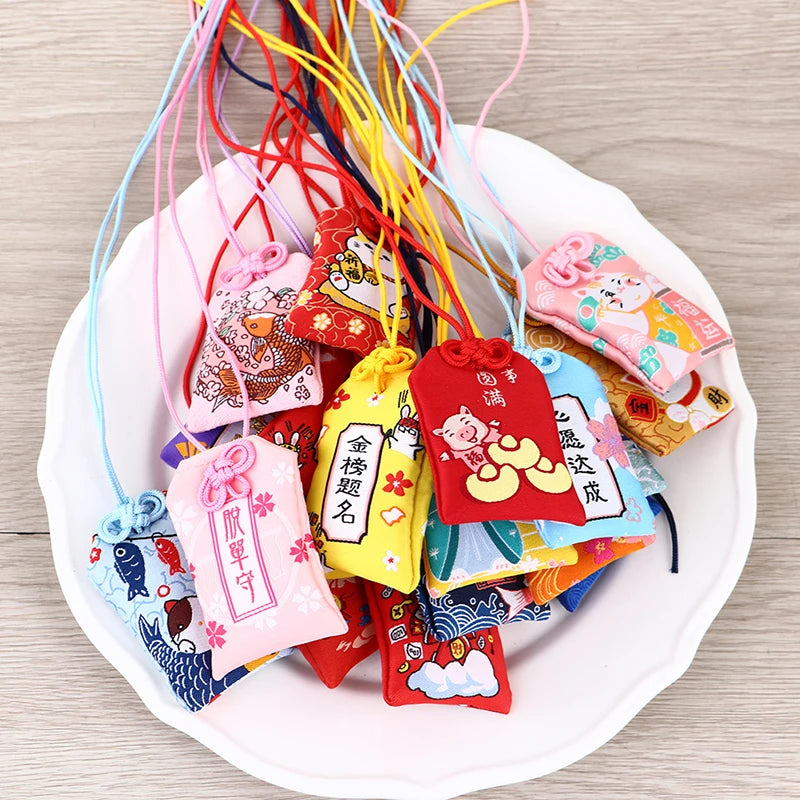 Japanese Prayer Omamori Pray Fortune Beauty Health Safety Lucky Charms Wealth Bag Guard Talisman Pendant Keychain Couple Gift