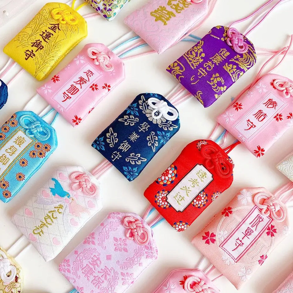 1Pcs New Japanese Prayer Omamori Pray Fortune Beauty Health Safety Lucky Charms Wealth Bag Guard Pendant Keychain Couple Gift