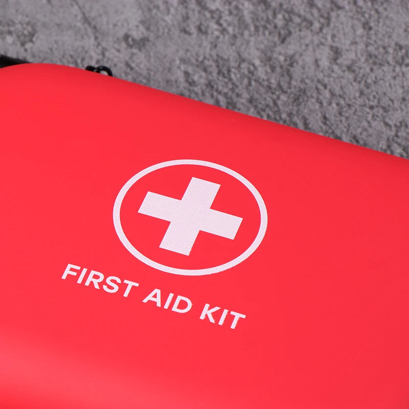 Family convenient first aid kit PU waterproof medical kit car first aid kit home epidemic prevention life-saving kit